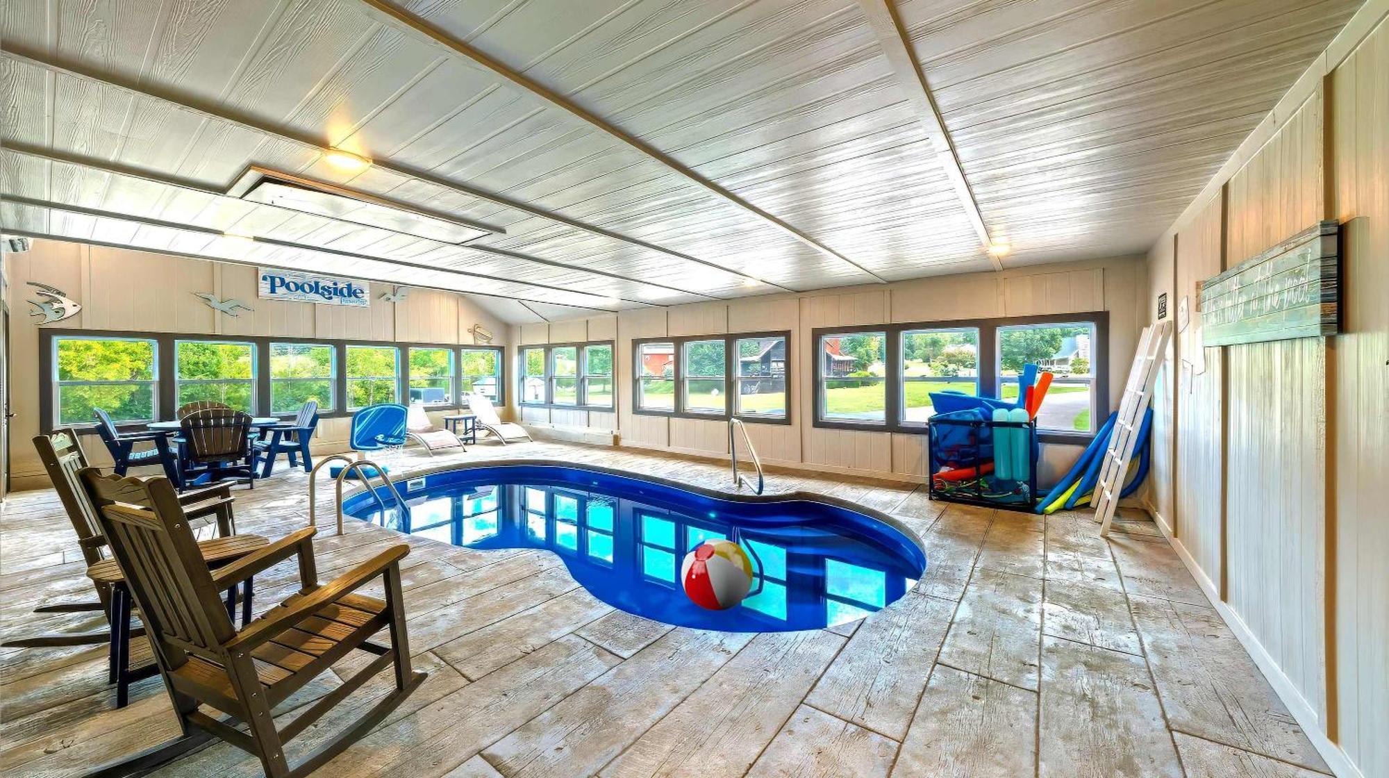 Poolside At Autumn Woods - Pool, Theater, Fireplace, Firepit, Arcade เซอเวียร์วีล ภายนอก รูปภาพ